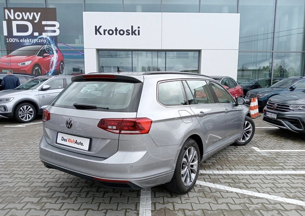 Volkswagen Passat cena 84900 przebieg: 71904, rok produkcji 2020 z Łódź małe 497